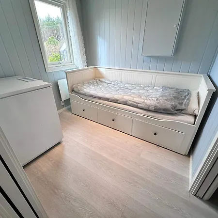 Prázdninový dům 5 Person In Klokkarvik