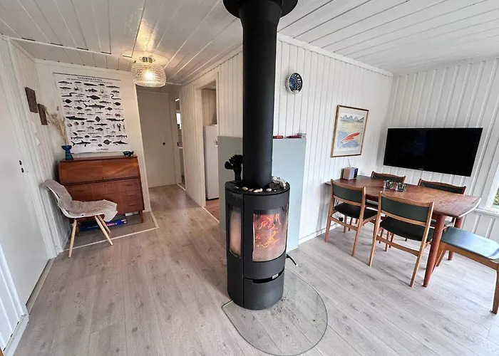 Dom wakacyjny 6 Person In Klokkarvik