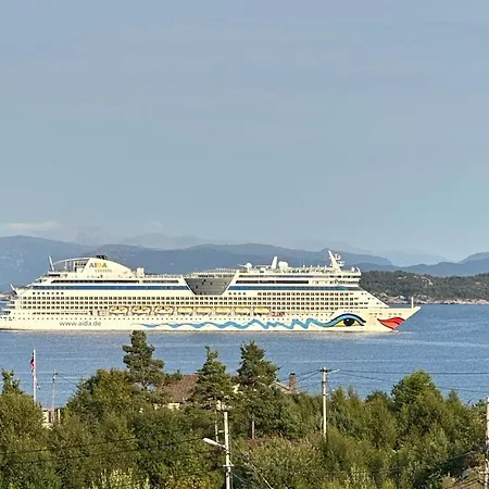 Дом отдыха 6 Person In