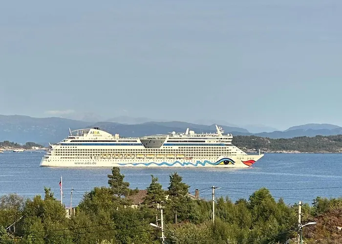 Дом отдыха 6 Person In