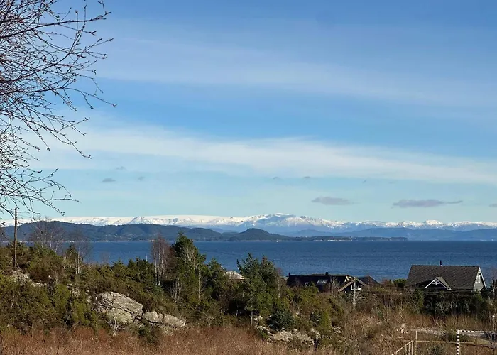 Дом отдыха 6 Person In Klokkarvik