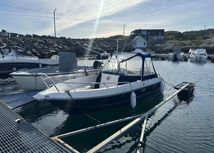 6 Person In Дом отдыха Klokkarvik