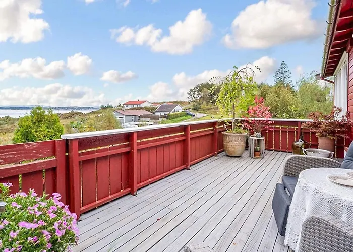 Дом отдыха 6 Person In Klokkarvik